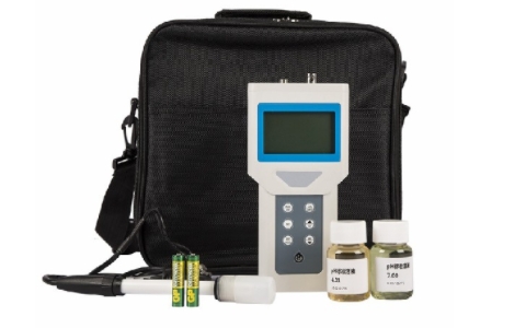 小身材如何扛起專業級重任？